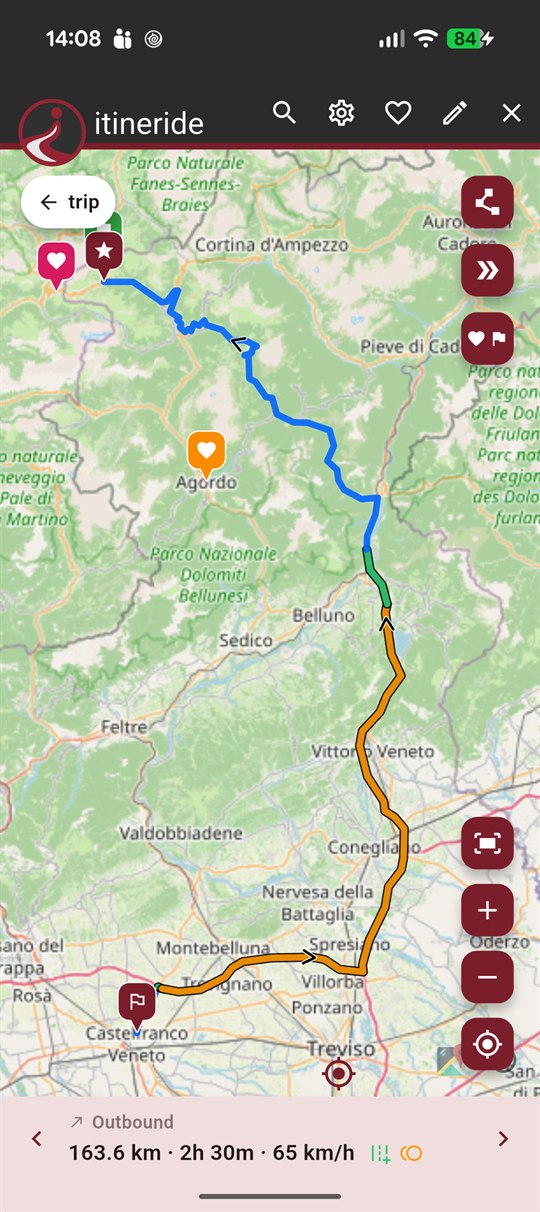 itineride on a phone: the leg being ridden drawn in colour on the map, with distance, duration and average speed along the bottom.